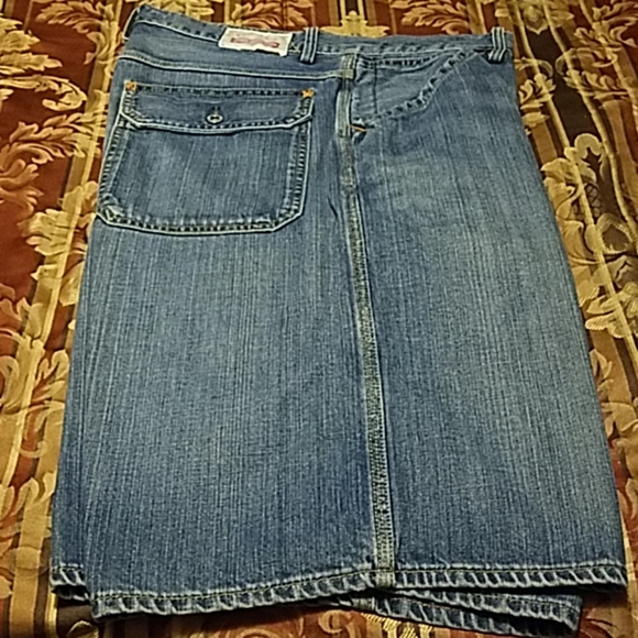 POLO Shorts - Picture 2 of 8